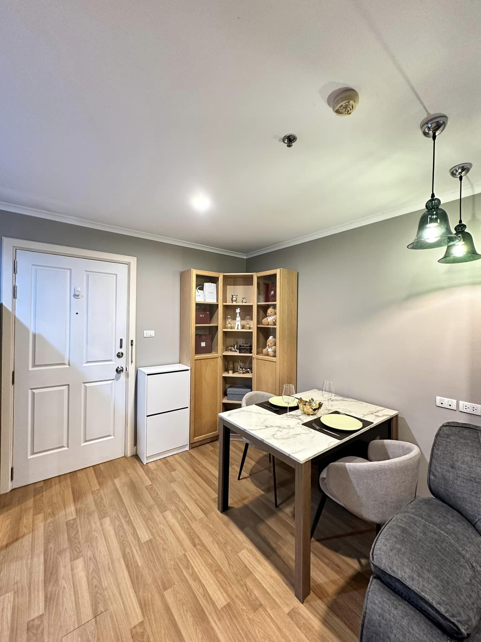 ปล่อยเช่าคอนโด Lumpini Park Riverside Rama 3 (ลุมพินี พาร์ค ริเวอร์ไซด์ พระราม 3) - 1ห้องนอน 1ห้องน้ำ 1ห้องนั่งเล่น - ใกล้ ลุมพินี พาร์ค ริเวอร์ไซด์ พระราม 3 - ขนาดห้อง 30 ตรม. ชั้น 6 ตึก A