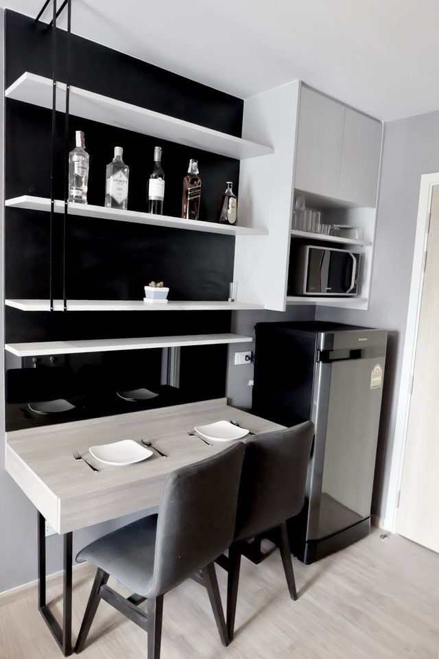 ปล่อยเช่าคอนโด Felic Condo Ladprao Wanghin 79 (เฟลิค คอนโด ลาดพร้าว วังหิน 79) - 1ห้องนอน 1ห้องน้ำ 1ห้องนั่งเล่น - ใกล้ โลตัสวังหิน เดอะแจ้ส แม็คโคร - ขนาดห้อง 27 ตรม. ชั้น 8 วิวสระว่ายน้ำ