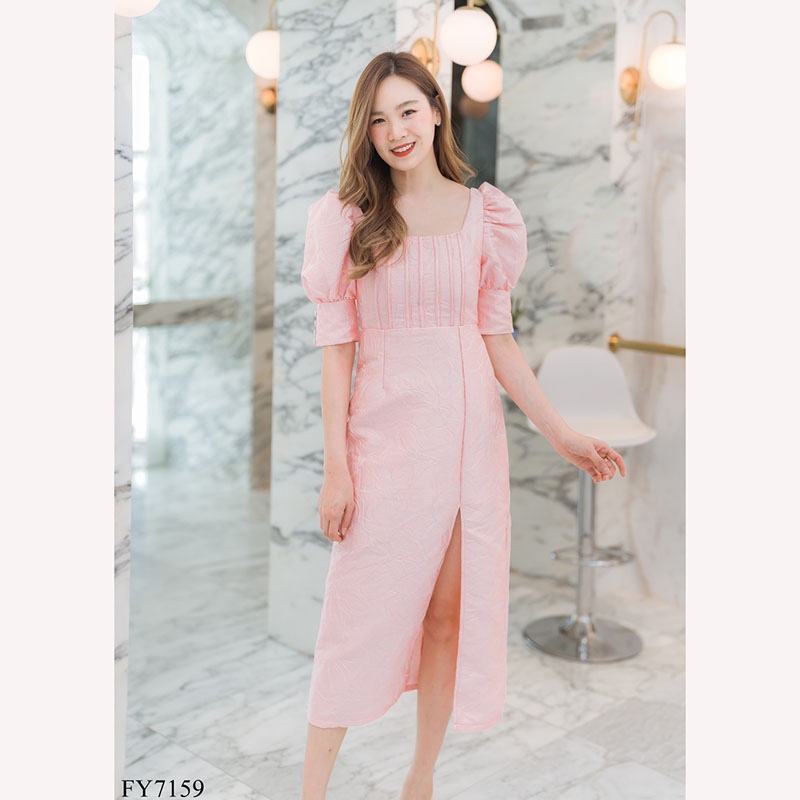 kudapy เดรสยาวสีชมพู/สีแดง/สีเหลือง ผ่าหน้าแขนตุ๊กตา สวยดูดีใส่สบาย