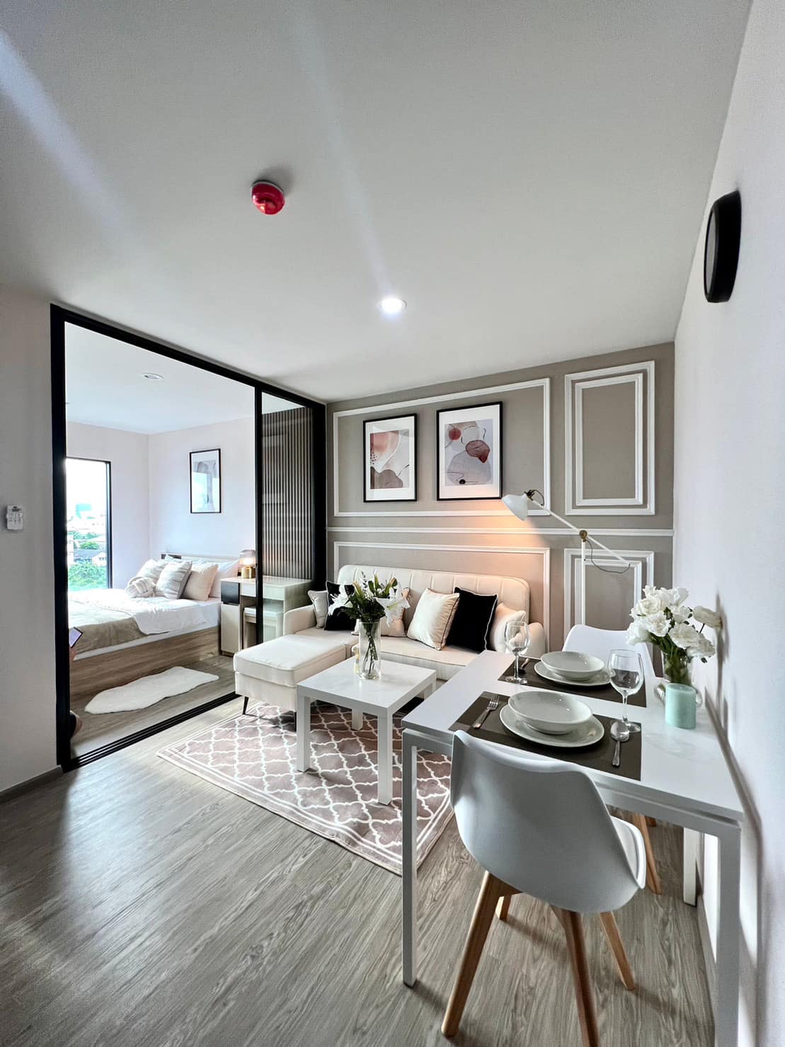 ให้เช่าคอนโด RYE Sukhumvit 101/1 (ไรย์ สุขุมวิท 101/1) ตกแต่งเฟอร์ครบห้องน่าอยู่ใกล้ ใกล้ BTS ปุณณวิถี