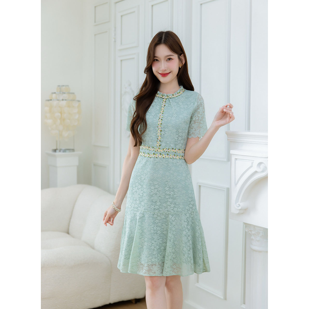 kudapy เดรสลูกไม้โทนสีหวานพาสเทล ลูกไม้เนื้อนิ่มทิ้งตัวใส่สบาย ลายสวย มีดีเทลแต่งลูกไม้ปักเส้น