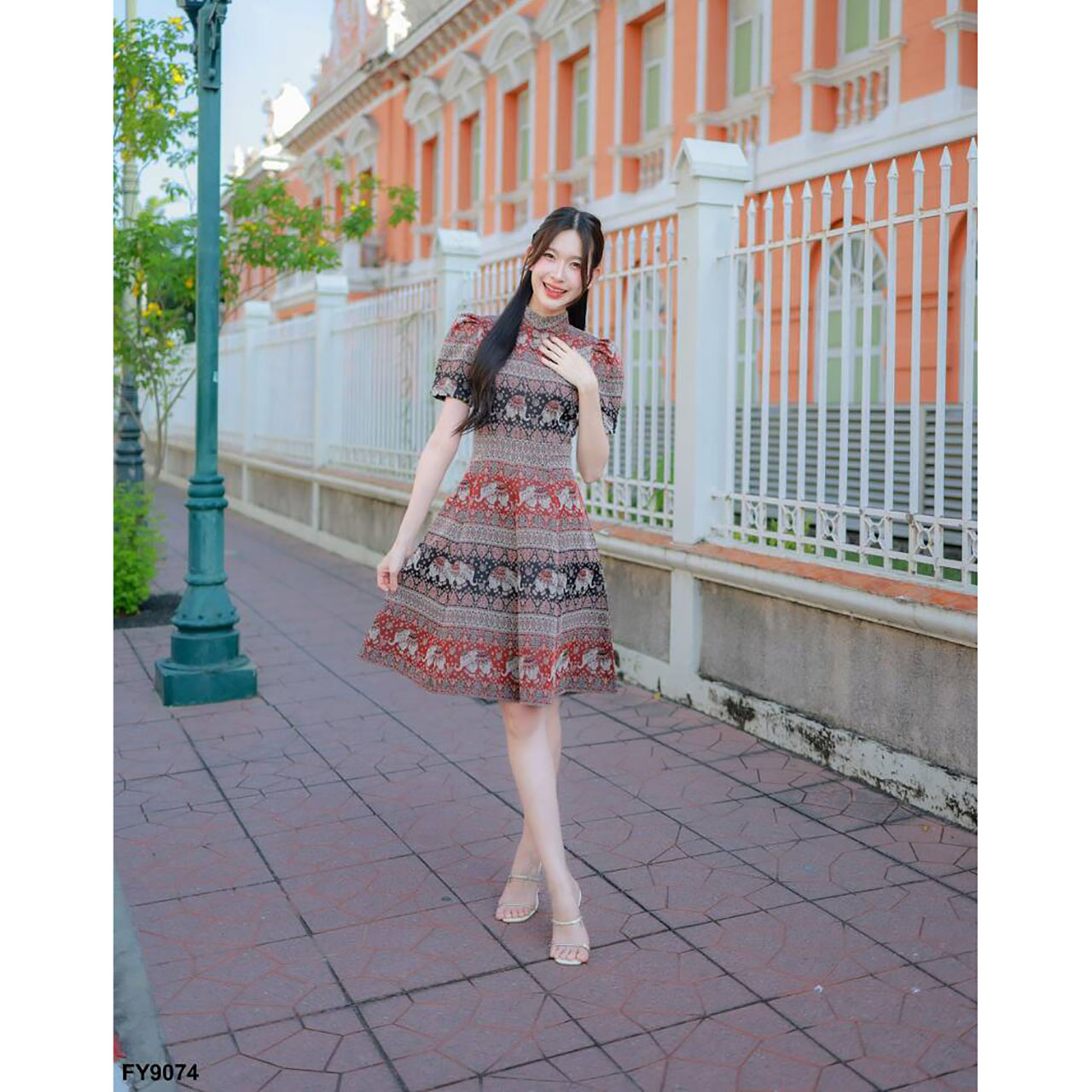 kudapy เดรสสั้นสีแดง ผ้าไทยคอจีนกระโปรงลายช้าง ใส่สบายสวยดูดี