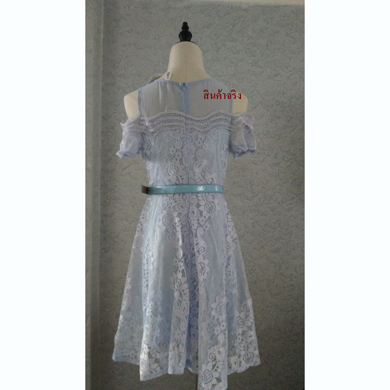 kudapy เดรสสั้นสีฟ้า ผ้าลูกไม้แนวซีทรู แขนสั้นโชว์ไหล่กระโปรงทรงเอพร้อมเข็มขัด