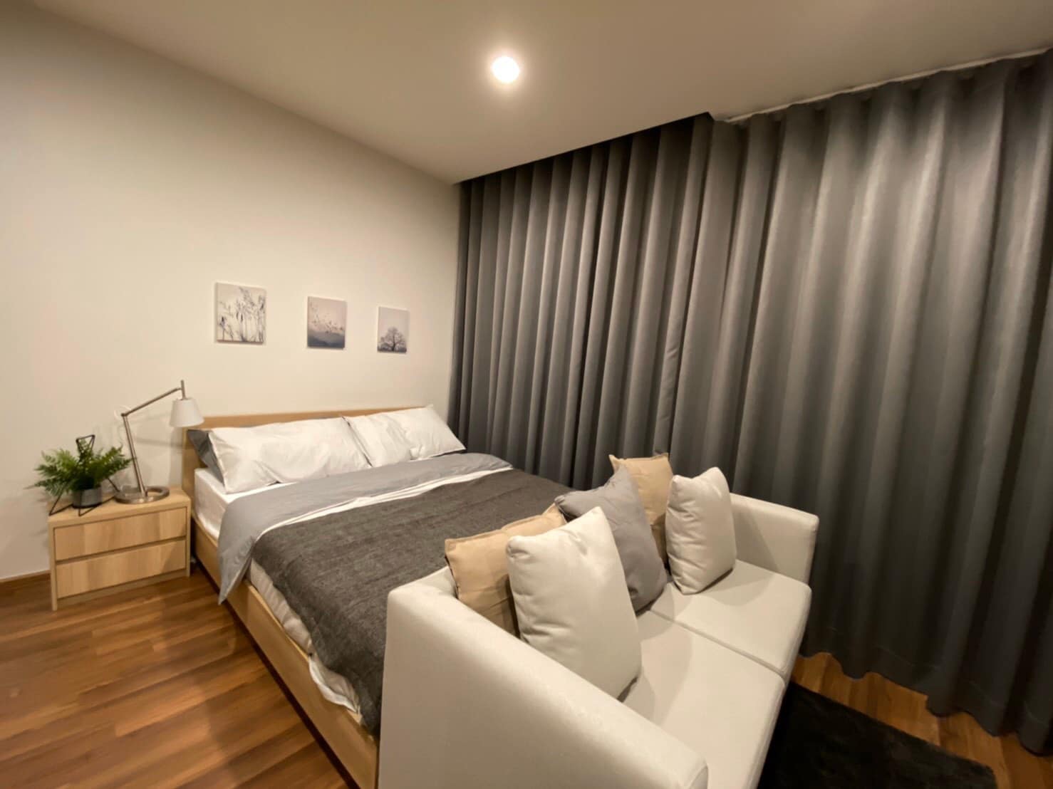 ปล่อยเช่าคอนโด Noble Revolve Ratchada 2 (โนเบิล รีวอลฟ์ รัชดา 2) - Studio 1ห้องน้ำ - ใกล้ MRT ศูนย์วัฒนธรรม