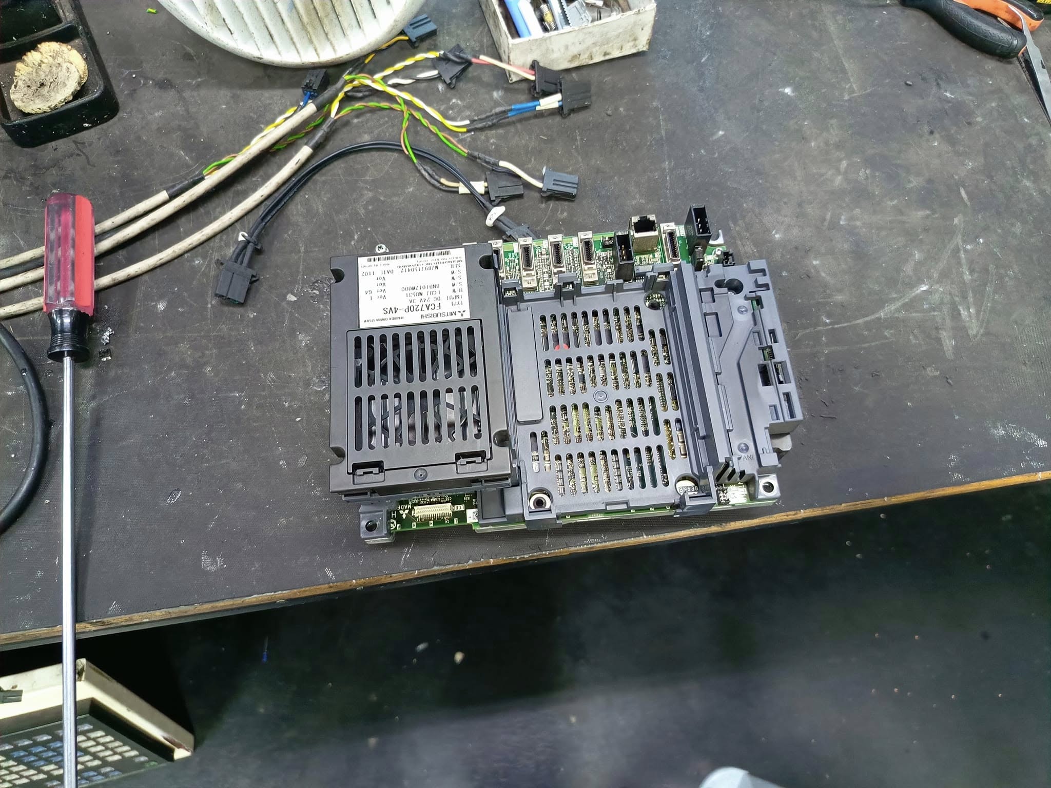 ซ่อม HARDFORT CNC CONTROLLER ของ MITSUBISHI M720