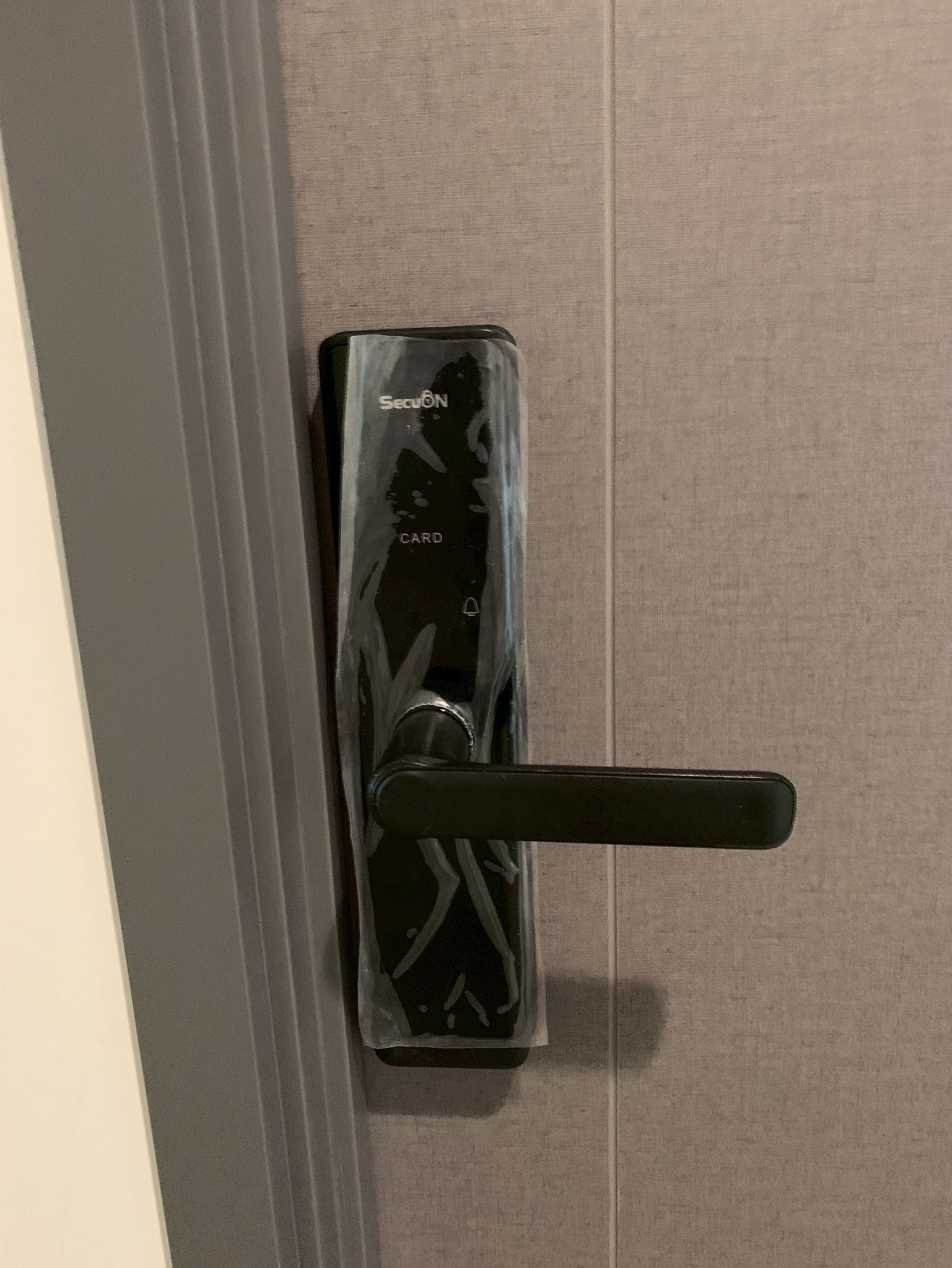 ให้เช่าคอนโด Ideo Ramkhamhaeng - Lam Sali Station (ไอดีโอ รามคำแหง - ลำสาลี สเตชั่น) โซนพื้นที่ รามคำแหง บางกะปิ BTS ลำสาลี ห้องแบบ 1ห้องนอน / 1ห้องน้ำ / 1 ห้องทำงาน ขนาดห้อง 35 ตรม. ชั้น 11