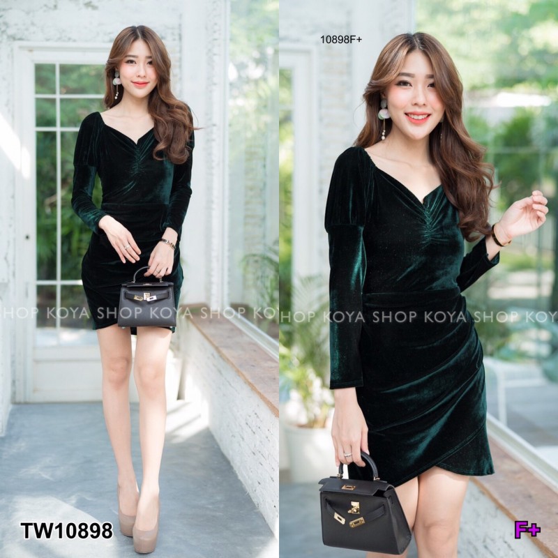 kudapy เดรสกำมะหยี่แขนยาว จับจีบเว้าอก แต่งชายกระโปรงไขว้ เนื้อผ้ากำมะหยี่ ซิปหลังยาว