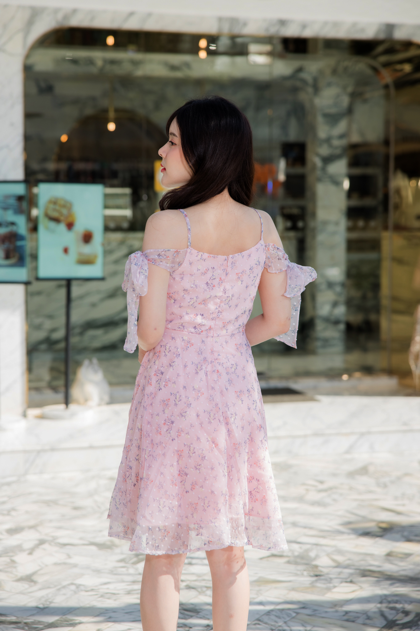 kudapy เดรสสั้นผ้าชีฟองสีชมพู/สีครีม/สีม่วง งานดีมากค่ะรุ่นนี้ สินค้าขายในห้าง รับรองไม่ผิดหวังค่ะ