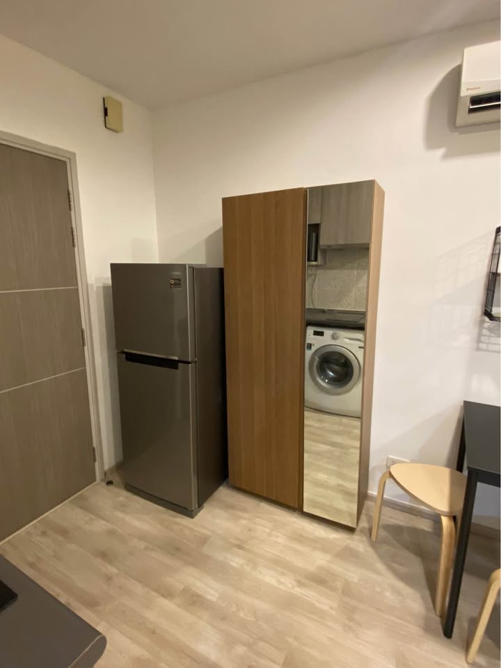 ให้เช่าคอนโด IDEO Mobi Bangsue Grand Interchange (ไอดีโอ โมบิ บางซื่อ แกรนด์ อินเตอร์เชนจ์) โซน รถไฟฟ้า MRT บางซื่อ เตาปูน 1ห้องนอน / 1ห้องน้ำ ขนาดห้อง 30 ตรม. ชั้น 15