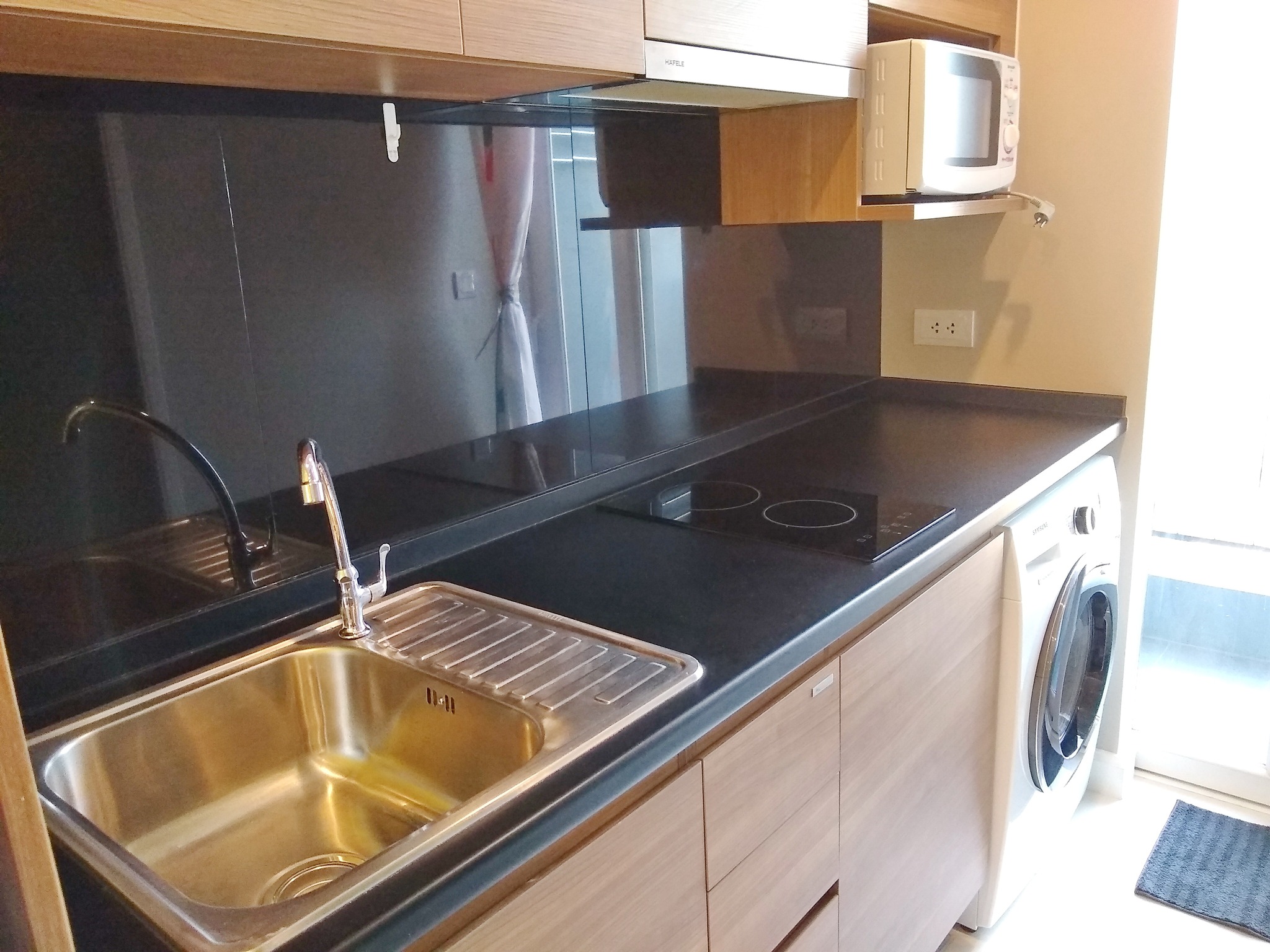 ปล่อยเช่าคอนโด เมโทรโพลิส สำโรง อินเตอร์เชนจ์ (The Metropolis Samrong Interchange) - 1ห้องนอน 1ห้องน้ำ 1ห้องนั่งเล่น - ใกล้ BTS สำโรง - ขนาดห้อง 35 ตรม. ชั้น 14 ตึก A