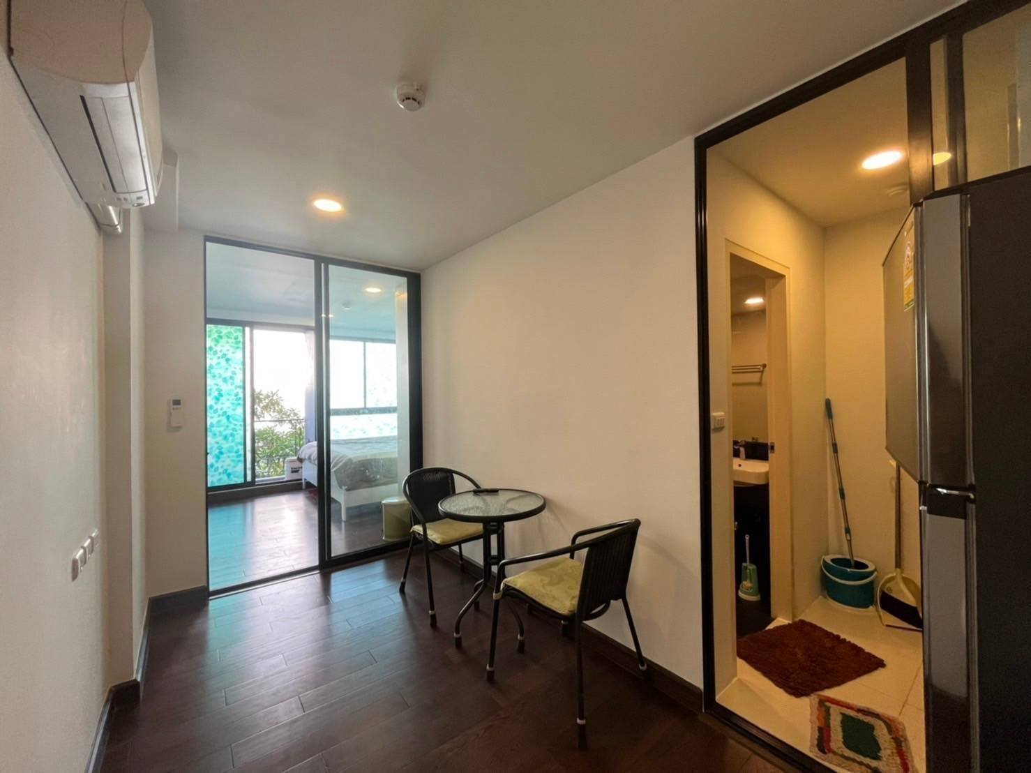 ให้เช่าห้องแบบ 1ห้องนอน 1ห้องน้ำ โซนพื้นที่ BTS กรุงธน คอนโด Bangkok Feliz Sathorn - Taksin (แบงค์คอก เฟลิซ สาทร - ตากสิน) Low Rise ขนาดห้อง 32 ตรม. ชั้น 4