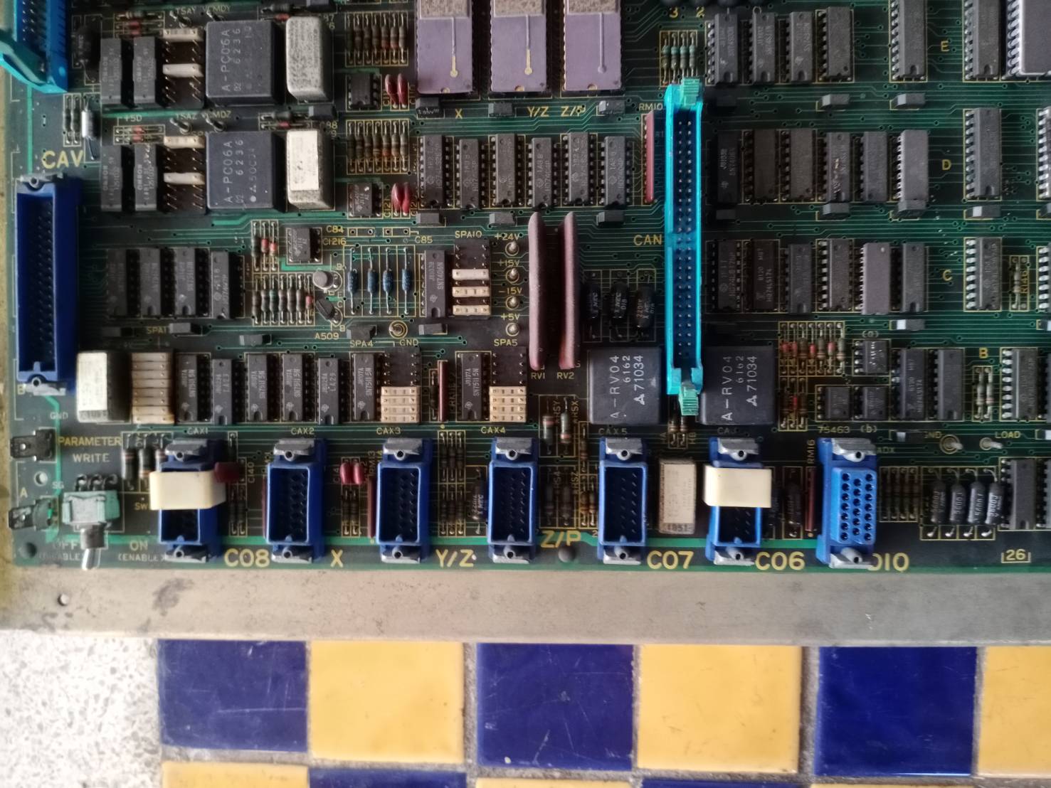 FANUC A20B-0008-0410 MAIN BOARD