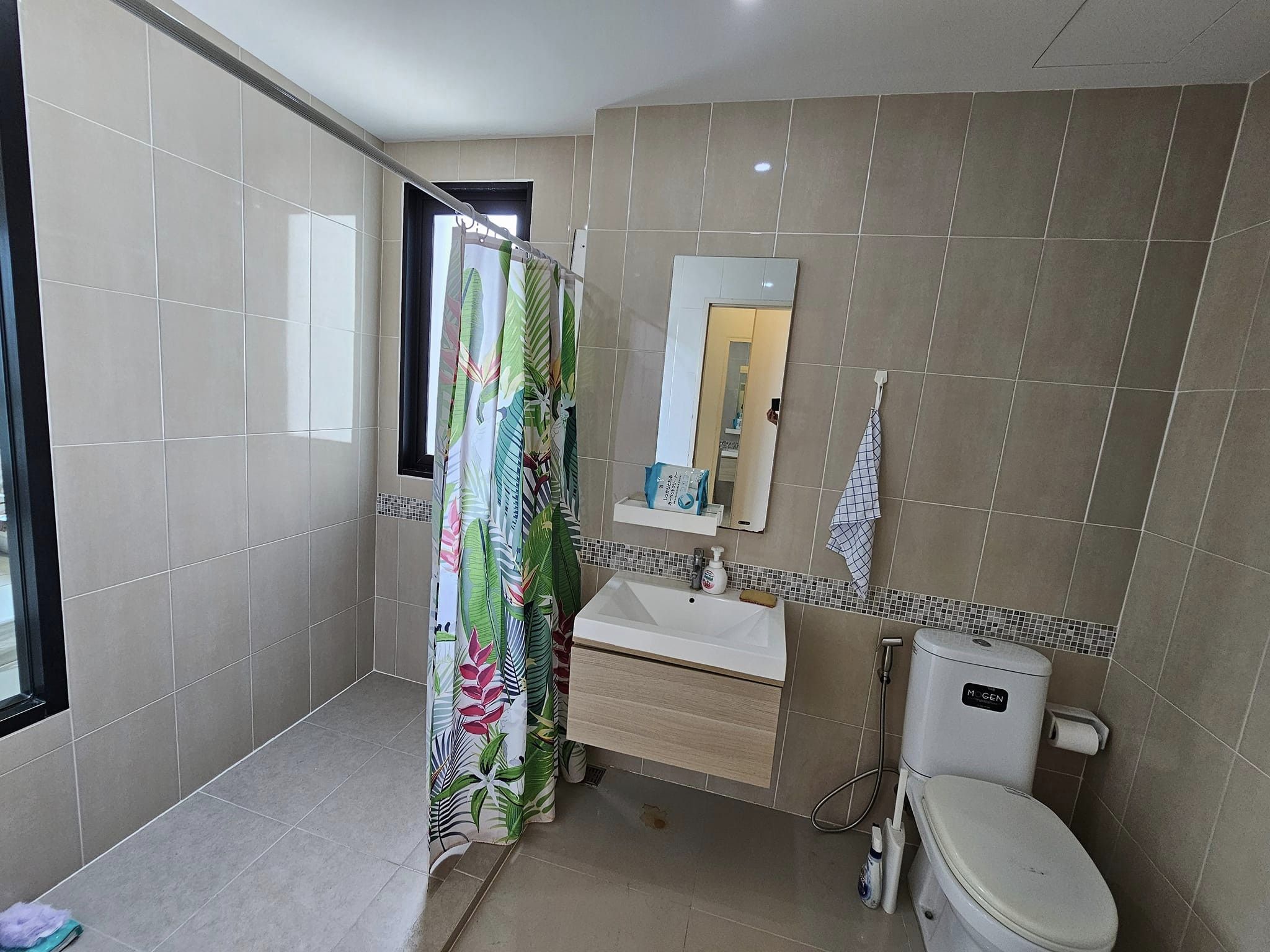 ปล่อยเช่าคอนโด S1 Rama 9 (เอส วัน พระราม 9) - 2ห้องนอน 2ห้องน้ำ 1ห้องนั่งเล่น - ใกล้ เดอะไนน์เซ็นเตอร์ พระราม 9 - ขนาดห้อง 65 ตรม. ชั้น 4 ตึก B