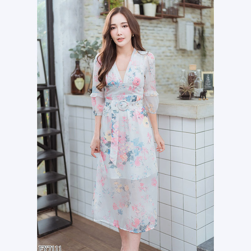 kudapy เดรสยาวสีขาว,สีกรม ลายดอกแขนยาว+เข็มขัดใส่แล้วดูดีสวย