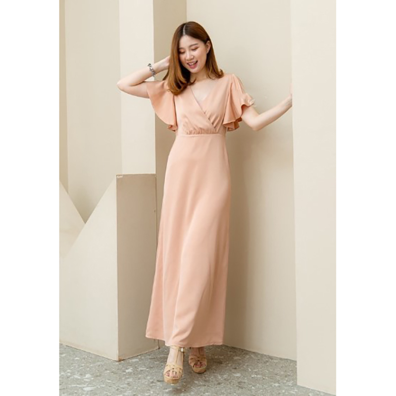 kudapy เดรสยาวสีชมพู/สีส้มทอง ราตรียาวผ้าวาเลนติโน เย็บป้ายช่วงอก จับจีบช่วงเอวเล็กน้อยเพิ่มความหวาน แขนระบาย