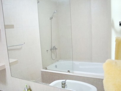 ให้เช่า THE CLOVER THONGLOR fully builtin included all electric Swimming pool view