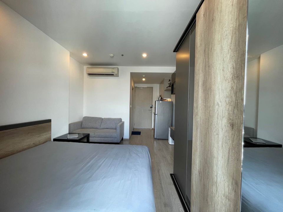 ให้เช่าคอนโด IDEO Q Chula - Samyan (ไอดีโอ คิว จุฬา - สามย่าน) - ตกแต่งเฟอร์ครบห้องพร้อมเข้าอยู่ - การเดินทาง: ใกล้ MRT สามย่าน