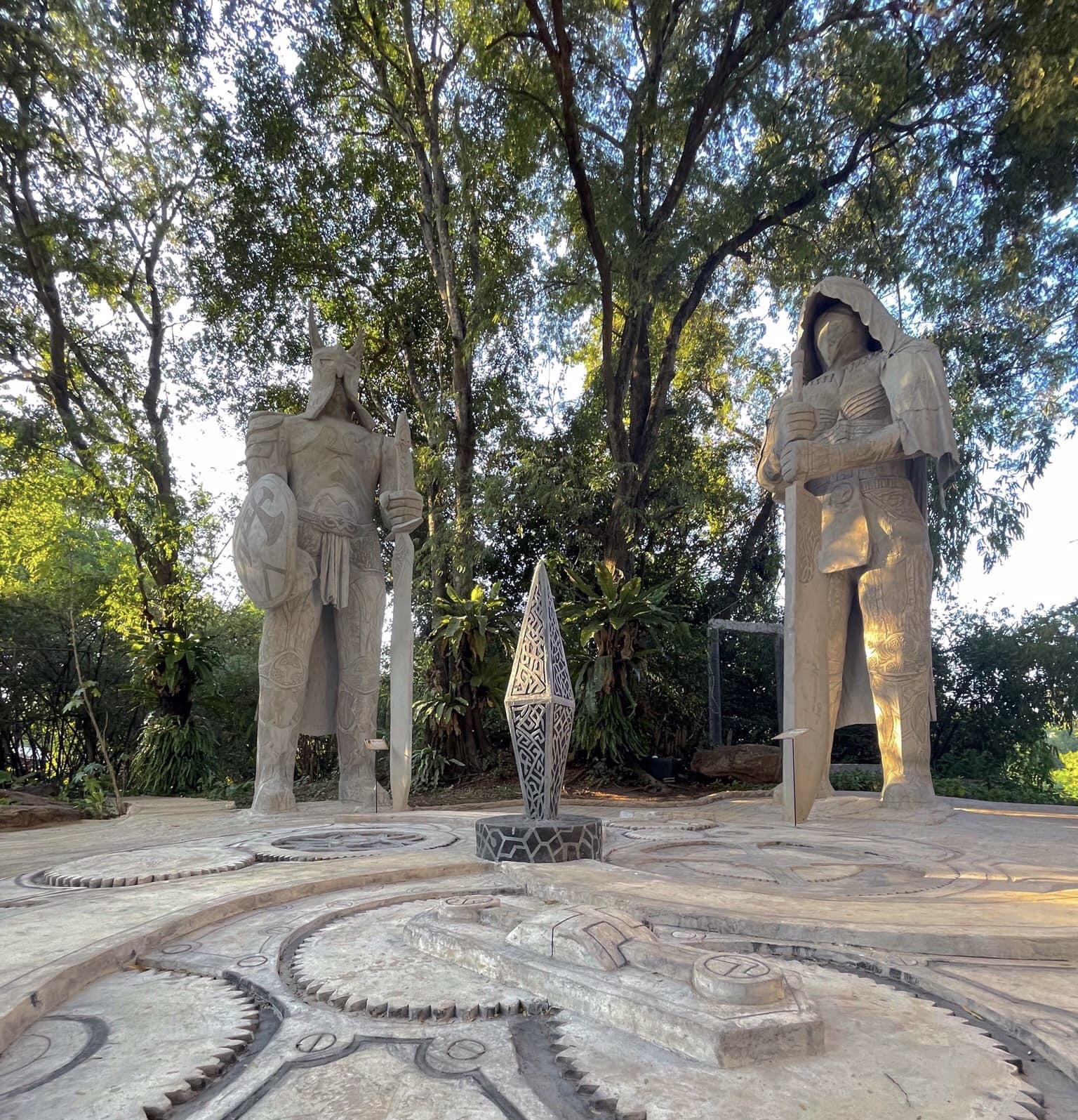 รับออกแบบ-ก่อสร้าง ''สถานที่ท่องเที่ยว '' ให้มีมูลค่าน่าเช็คอิน โทร 061-659-2998