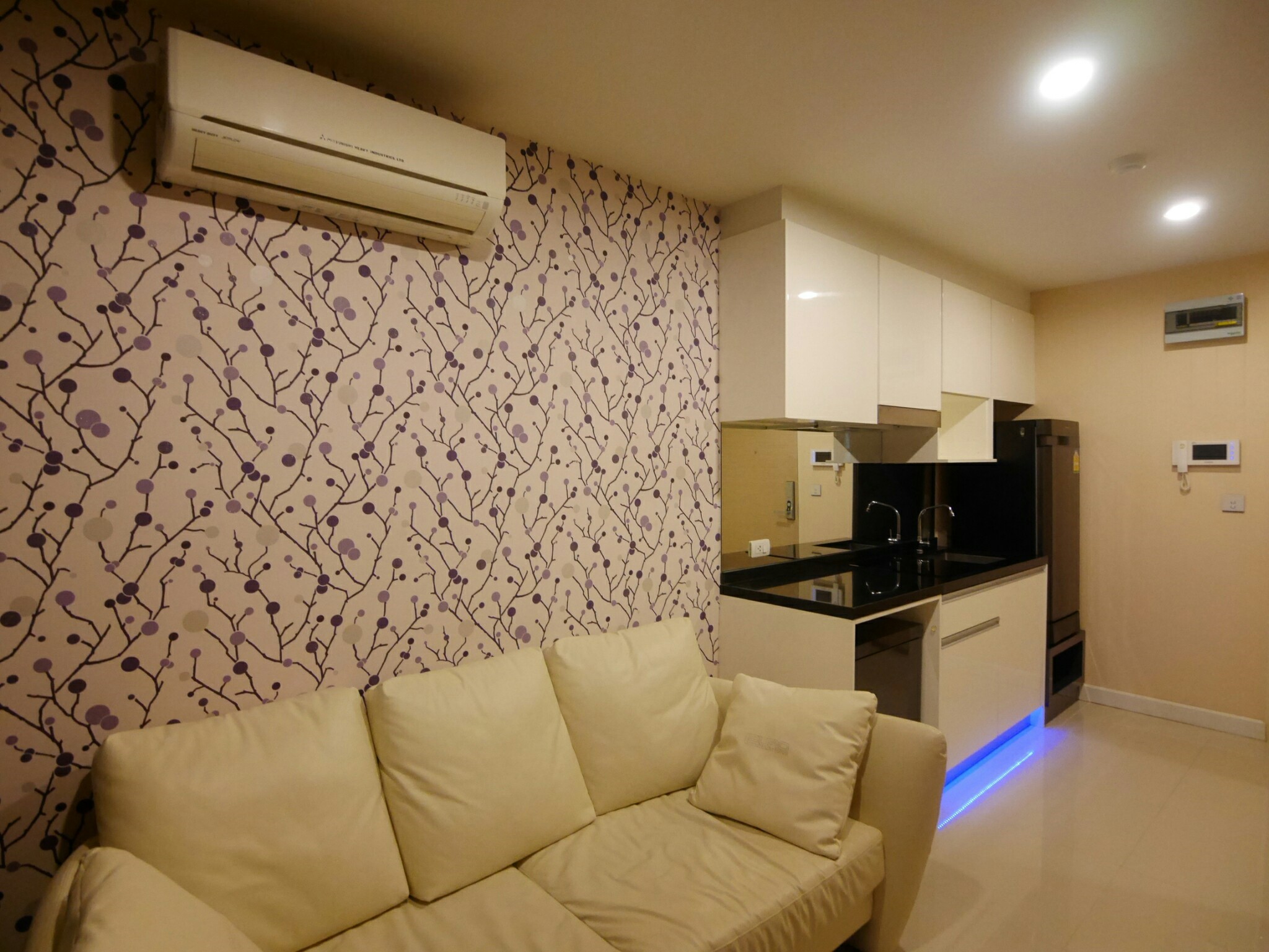 ให้เช่า เมโทร สกาย รัชดา, Rent METRO SKY RATCHADA Built-in Fully furnish