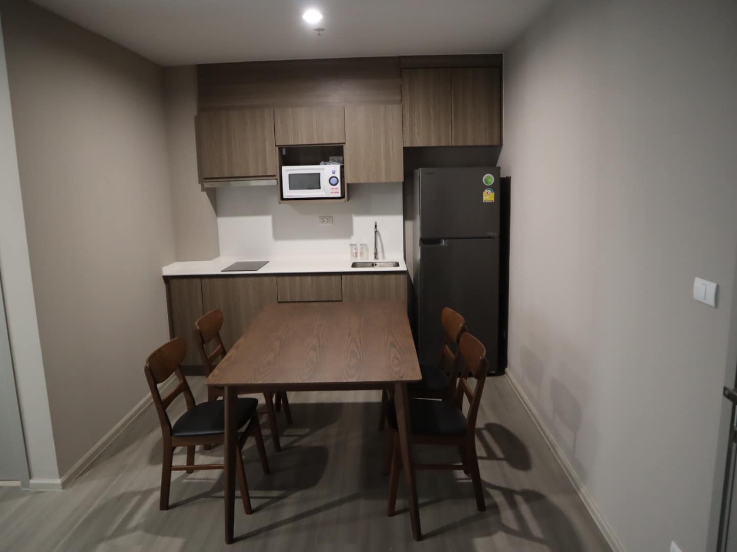 ให้เช่าห้องมุม เดอะ พาร์คแลนด์ จรัญ – ปิ่นเกล้า 2ห้องนอน พร้อมอยู่มีเครื่องซักผ้า