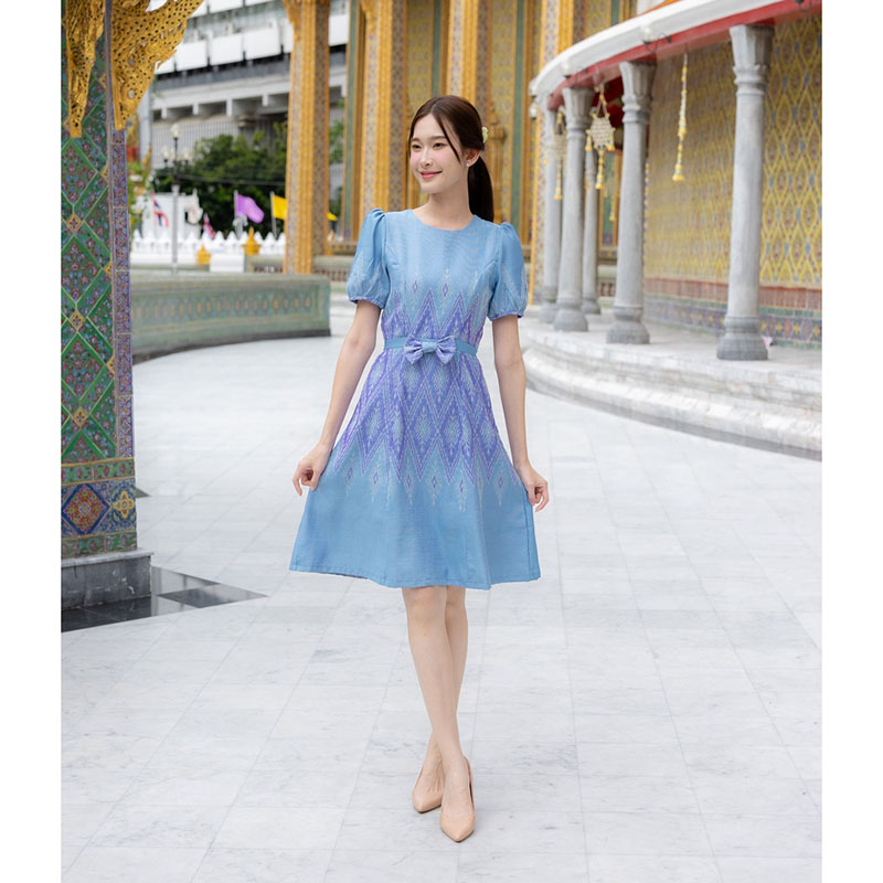 kudapy เดรสสั้นสีฟ้า/สีส้ม ผ้าทอทรงบ้านโบว์หน้า ลายไทย ใส่ออกงาน สวยดูดี