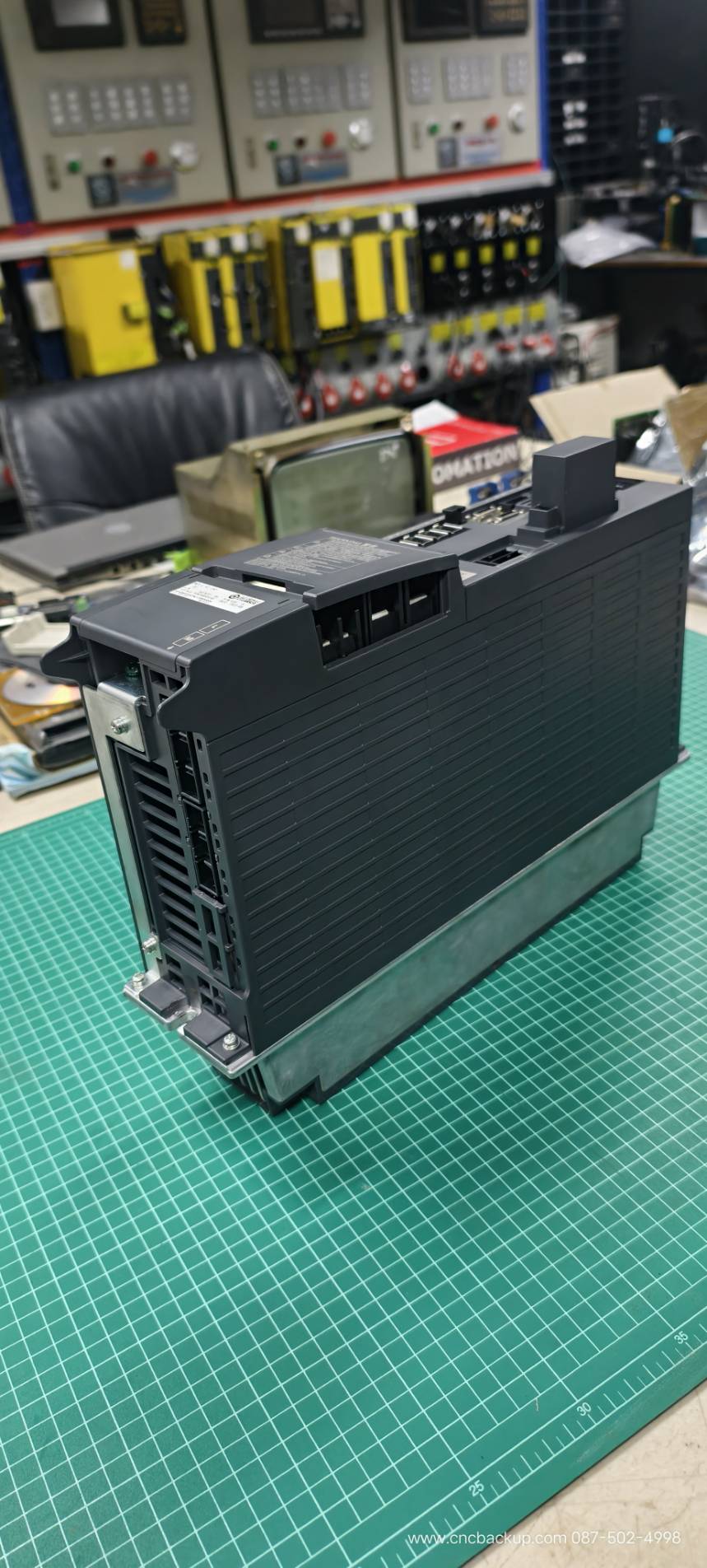 MITSUBISHI MDS-E-V2-160 SERVO DRIVE FOR M800/M80