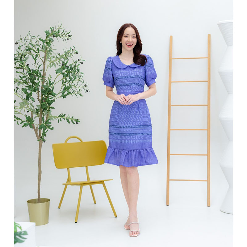 kudapy เดรสสั้นสีฟ้า/สีชมพู/สีเขียว ลายขอคอบัวชายระบาย