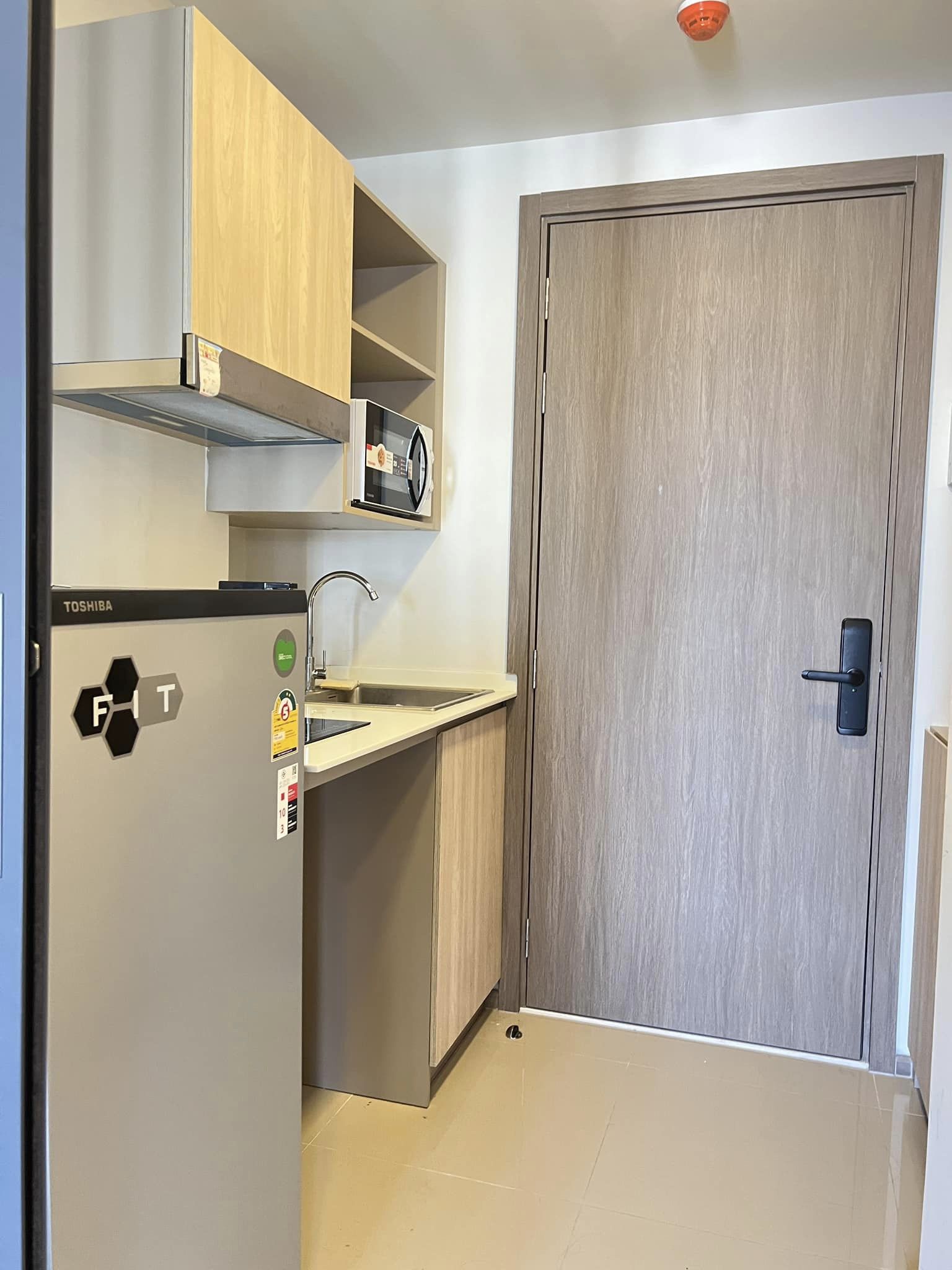 ปล่อยเช่าคอนโด THE MUVE Bangna (เดอะ มูฟ บางนา) - ใกล้เซ็นทรัลบางนา เฟอร์เครื่องใช้ไฟฟ้าครบครั้น