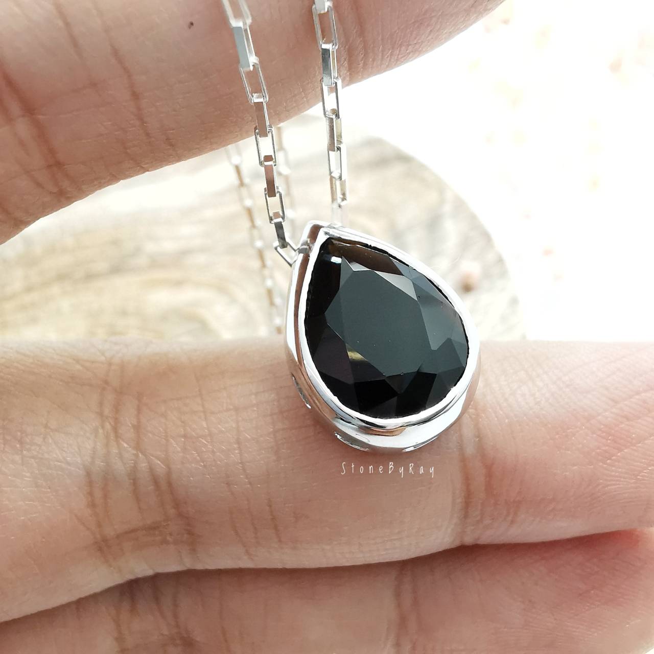 สร้อยคอเงินจี้หินสะเก็ดดาว Tektite