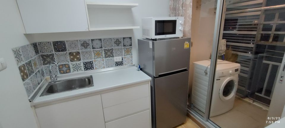 ให้เช่าห้องน่าอยู่เฟอร์เครื่องใช้ไฟฟ้าครบมีเครื่องซักผ้า สอบถามแอด Line ID : Smile-easy ที่ เดอะ ทรัสต์ เรสซิเด้นซ์ รัชดา - พระราม 3