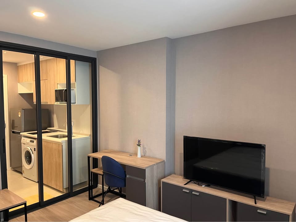 คอนโด Denim Jatujak (เดนิม จตุจักร) High Rise โซนพื้นที่ BTSหมอชิต MRTจตุจักร ให้เช่าห้องแบบ Studio 1ห้องน้ำ 1ครัวปิด ขนาดห้อง 23 ตรม. ชั้น 17 ตึก C