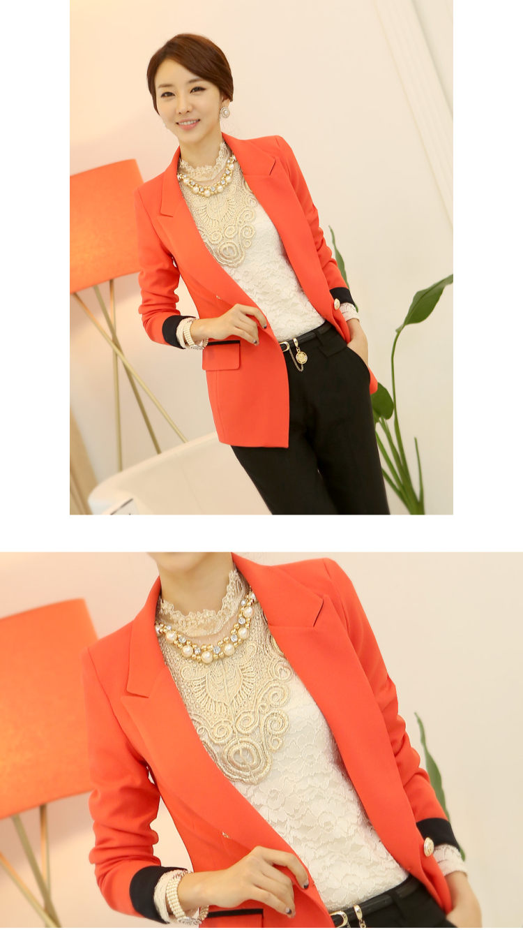 kudapy เสื้อลูกไม้แขนยาวสีครีม พร้อมสร้อย แต่งลูกไม้สีทองที่เสื้อ มีซับในใส่สบายผิว สวยเหมือนแบบ