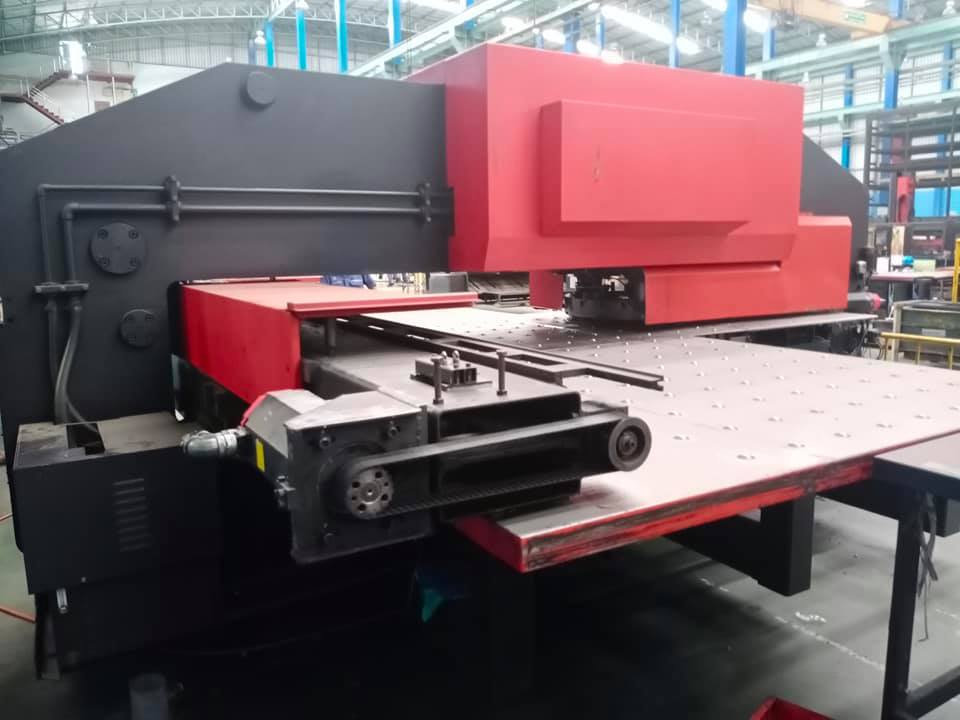 งาน AMADA PUNCHING อาการ SERVO MOTOR เสียและ SERCO DRIVE เสีย