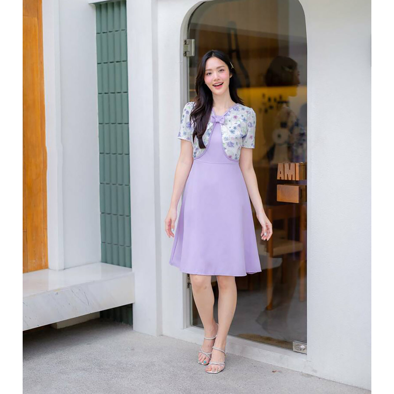 kudapy เดรสสั้นสีชมพู/สีม่วง/สีฟ้า กระโปรงบานกั๊กลายดอก