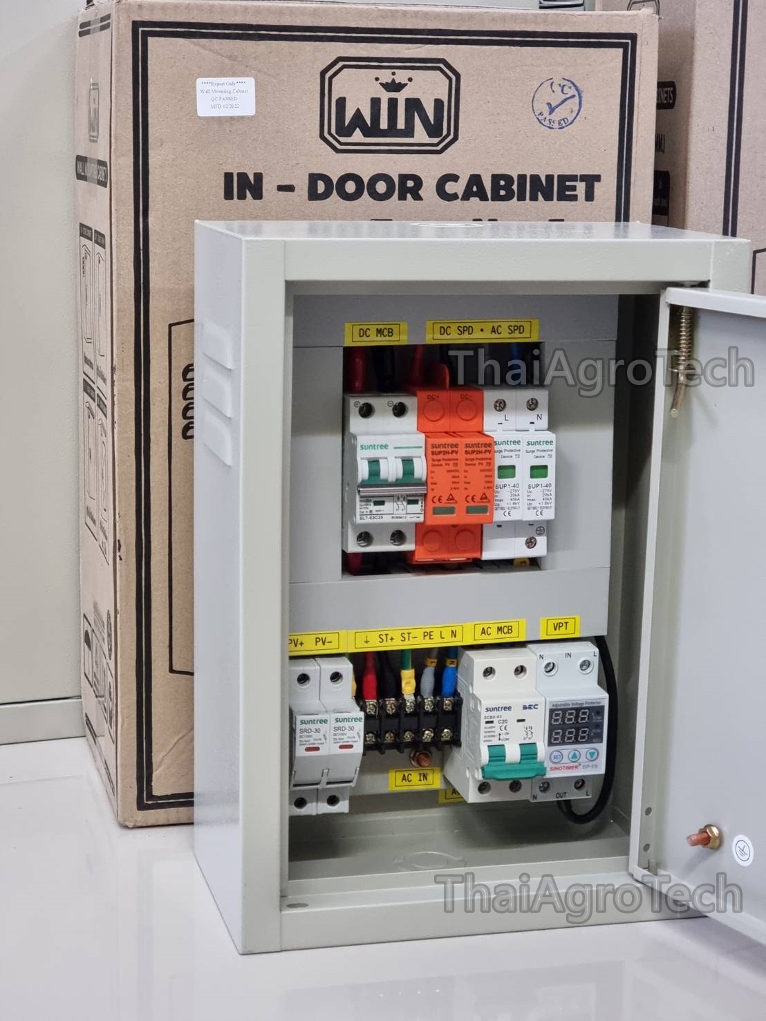 ตู้ AC-DC combiner ใช้กับงานติดตั้งระบบโซล่าเซลล์ แบบ 1 สตริง ขนาด 3-5กิโลวัตต์ 1เฟส Voltage Surge Protector Relay ตัดวงจรไฟฟ้า เมื่อมีไฟรั่ว ไฟดูด ไฟกระแสเกิน