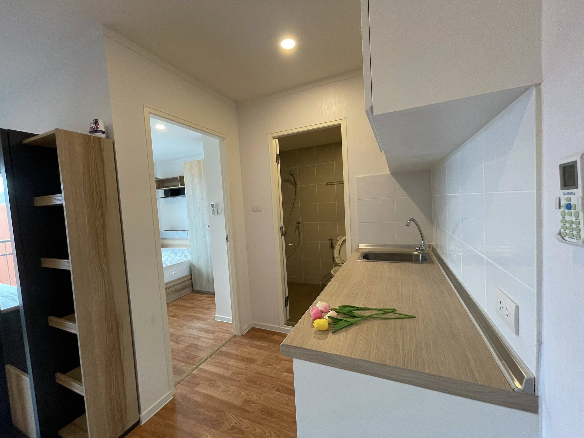 ให้เช่าคอนโด Lumpini Ville Sukhumvit 76-Bearing Station 2 (ลุมพินี วิลล์ สุขุมวิท 76-แบริ่ง สเตชั่น 2) Low Rise โซนพื้นที่ BTS สำโรงและแบริ่ง ห้องแบบ 1ห้องนอน 1ห้องน้ำ ขนาดห้อง 26 ตรม. ชั้น 8 ตึก B