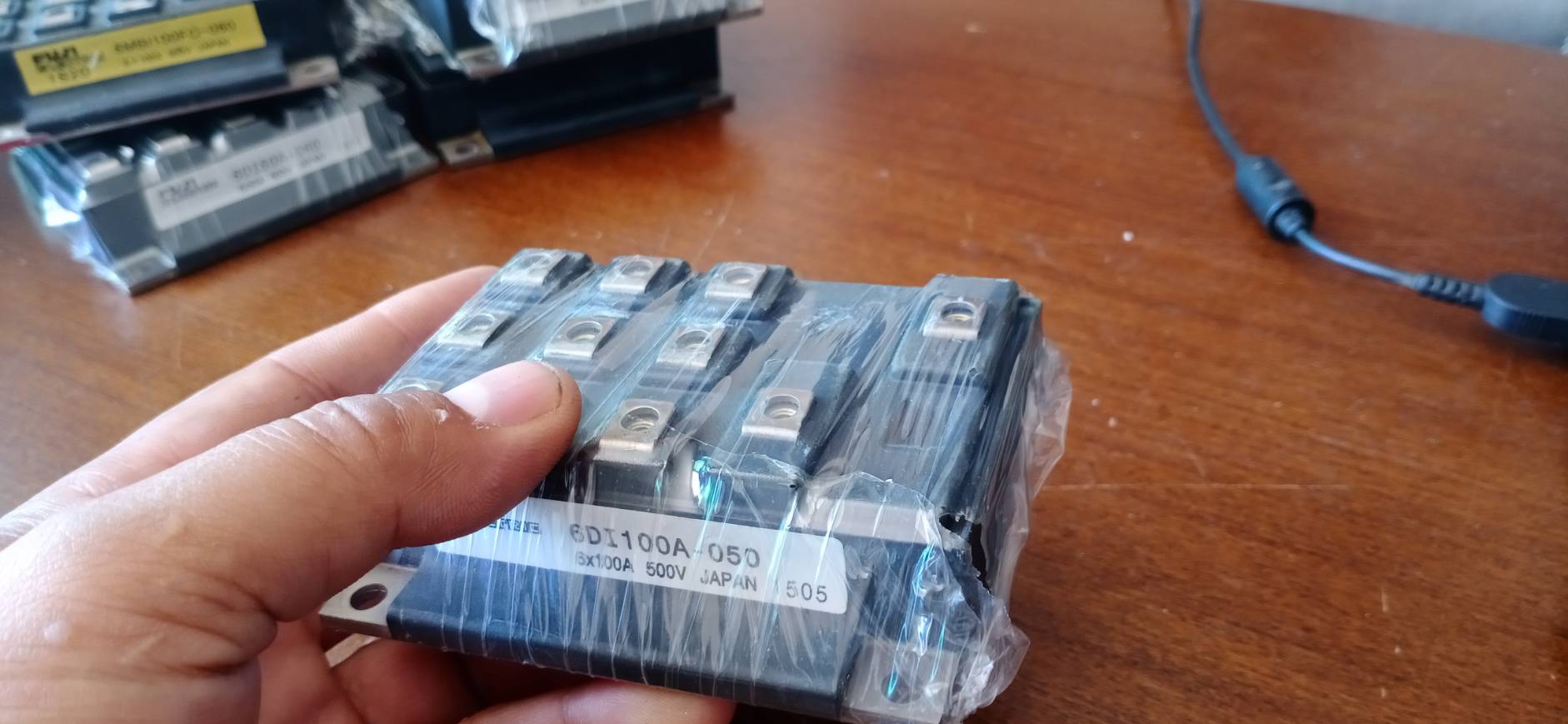 FUJI 6DI100A-050 POWER MODULE 6*100A 500V