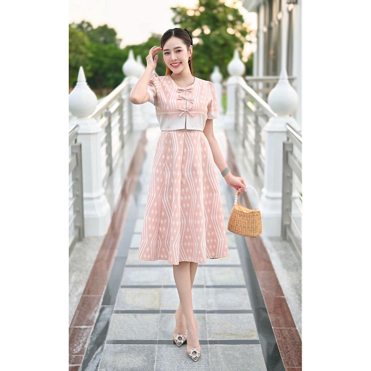 kudapy เดรสสั้นสีชมพูโอรส/สีฟ้าคราม เดรสผ้าไทย แขนสั้น ดีทิวโด่นเด่น ใส่ออกงานสวยดูดี