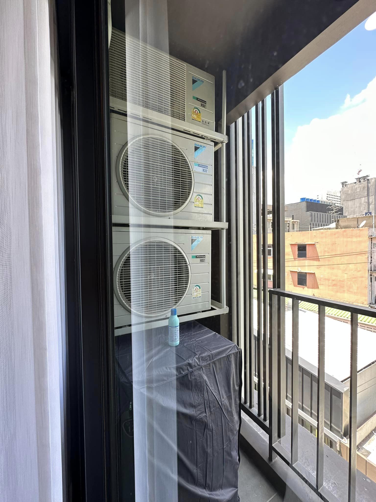 ให้เช่าคอนโด The origin Ratchada - Ladprao (ดิ ออริจิ้น รัชดา – ลาดพร้าว) ตกแต่งเฟอร์ครบห้องมุม 1ห้องนอนและ1ห้องทำงาน ใกล้รถไฟฟ้า2สาย MRTลาดพร้าวสายสีเหลืองและสีน้ำเงิน