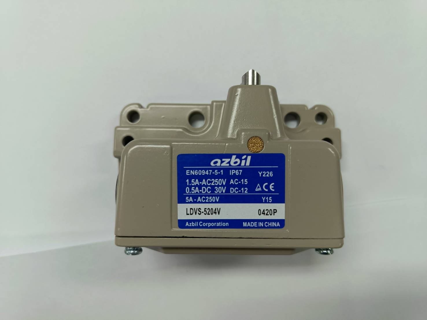 AZBIL LDVS-5204V EN60947-5-1 LIMIT SWITCH