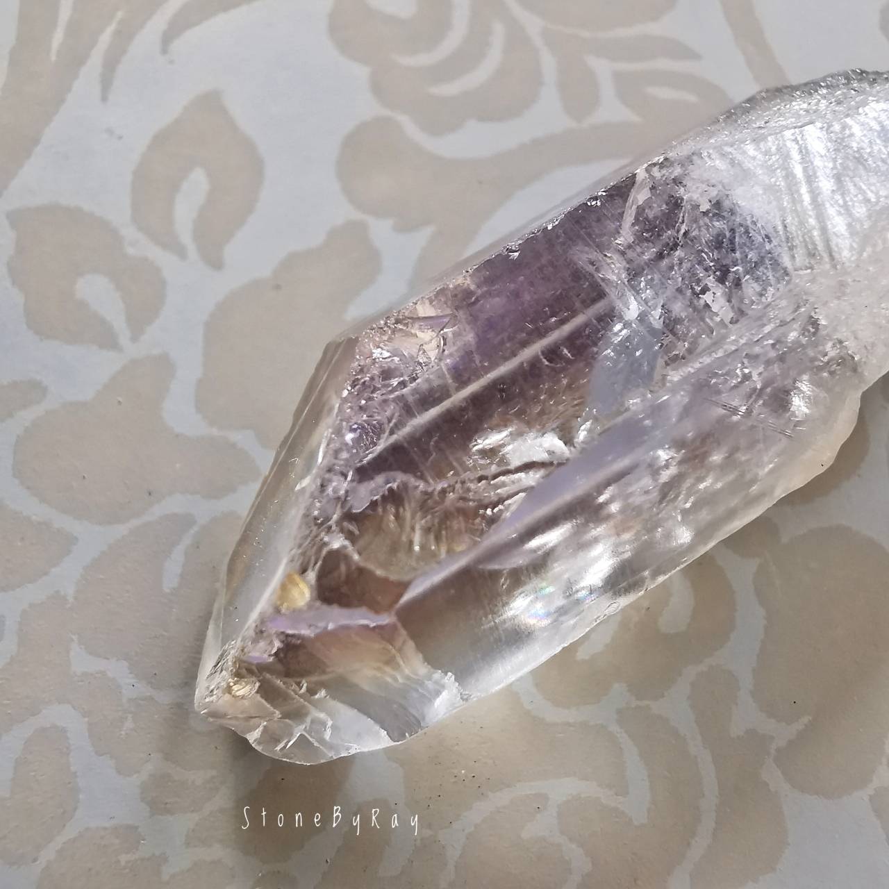 หินออร่าควอตซ์ ( Aura Quartz )