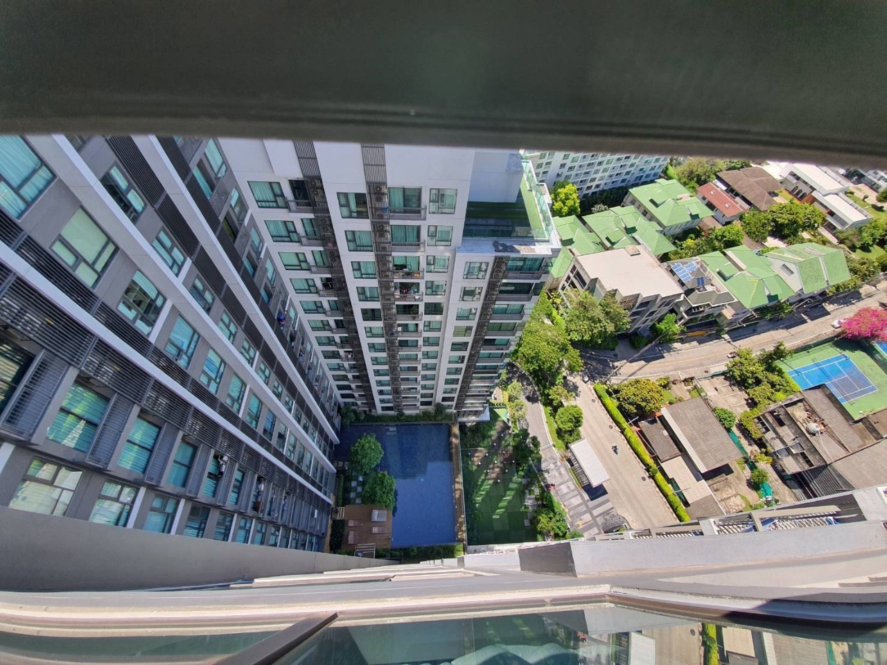 ปล่อยเช่าคอนโด Rhythm Sukhumvit 36 - 38 (ริทึ่ม สุขุมวิท 36 - 38) - Studio 1ห้องน้ำ - ใกล้ BTS ทองหล่อ