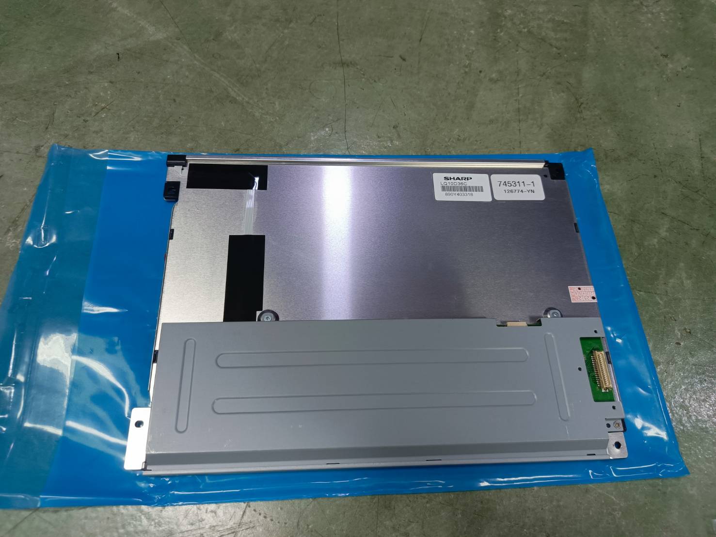 SHARP LQ10D36C LCD SCREEN 10.4"