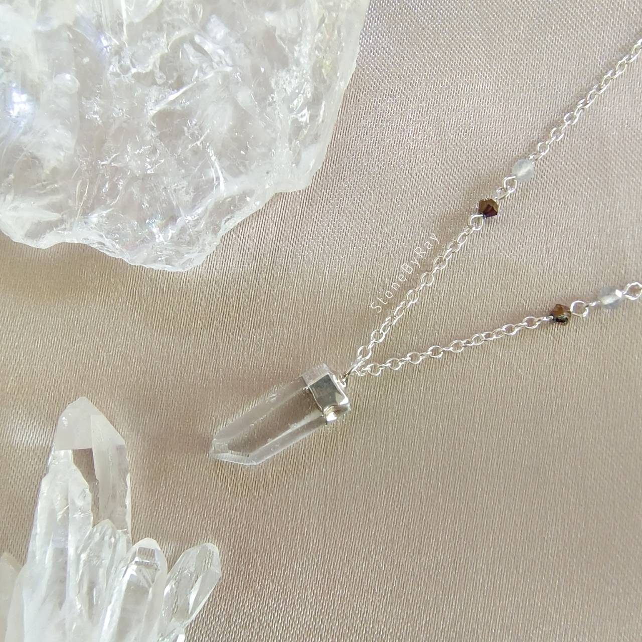 สร้อยคอเงินจี้หินคริสตัลควอตซ์ผลึกธรรมชาติ Crystal Quartz