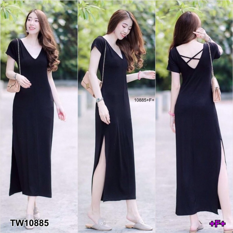 kudapy เดรสยาวสี ดำ เทา แดง คอวีสายไขว้หลัง ชายกระโปรงผ่าข้าง เนื้อผ้าเรยอนผ้ายืด