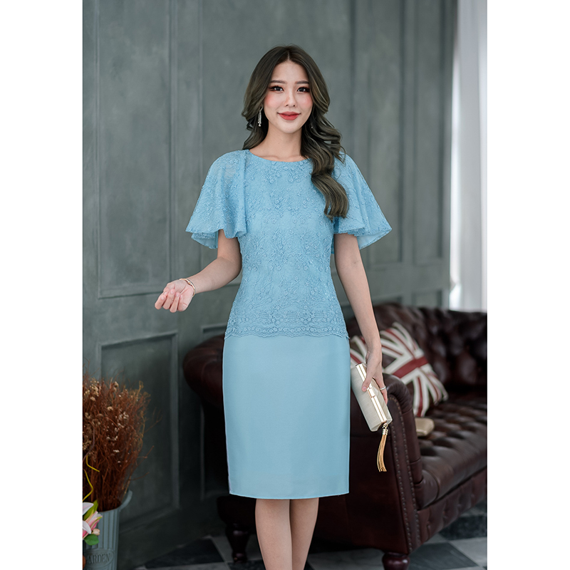 kudapy เดรสสั้นสีชมพู/สีฟ้า ลูกไม้ผ้าไหมญี่ปุ่น เป็นงานแขนระบายปีกผีเสื้อพองระบายดูหรู กระโปรงผ้าไหมญี่ปุ่น รุ่นนี้ออกงานมงคล