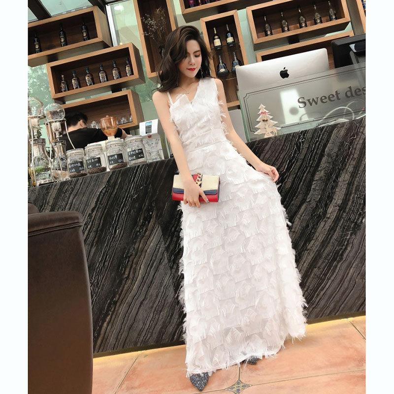 kudapy เดรสยาวสีขาว ผ้าขนฟูเนื้อผ้าใส่สบาย ออกงาน สวยดูดี