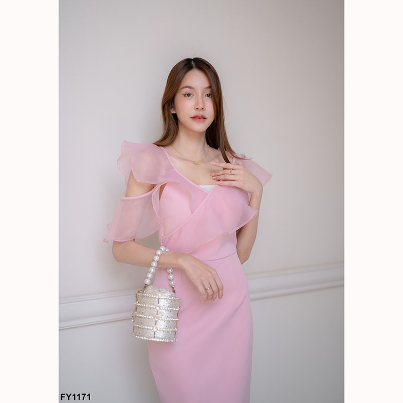 kudapy เดรสสั้ีนสีชมพู/สีเทา เปิดไหล่ระบาย เดรสใส่ออกงาน ใส่ทำงาน เบาสบาย สวยดูดีมาก