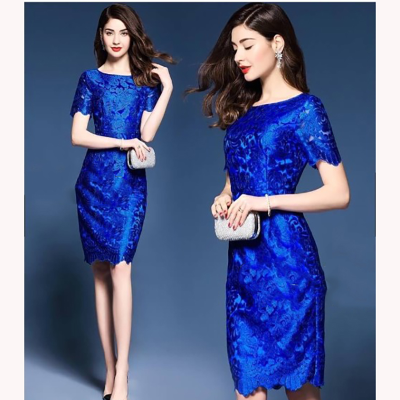 kudapy เดรสลูกไม้สีน้ำเงิน แขนสั้น คอวีด้านหลัง ผ้าลูกไม้ทอลาย เงางามสวยค่ะ กระโปรงผ่าชายด้านหลัง