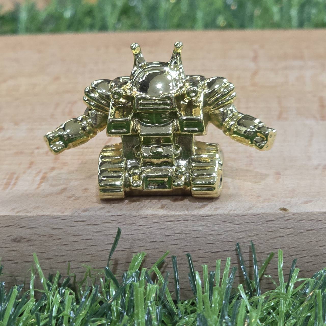 Gashapon Bandai 2111256804 03ทอง RX-78 Guntank Gold Mobile Suit Gundam Diecast Gashapon Warriors Series